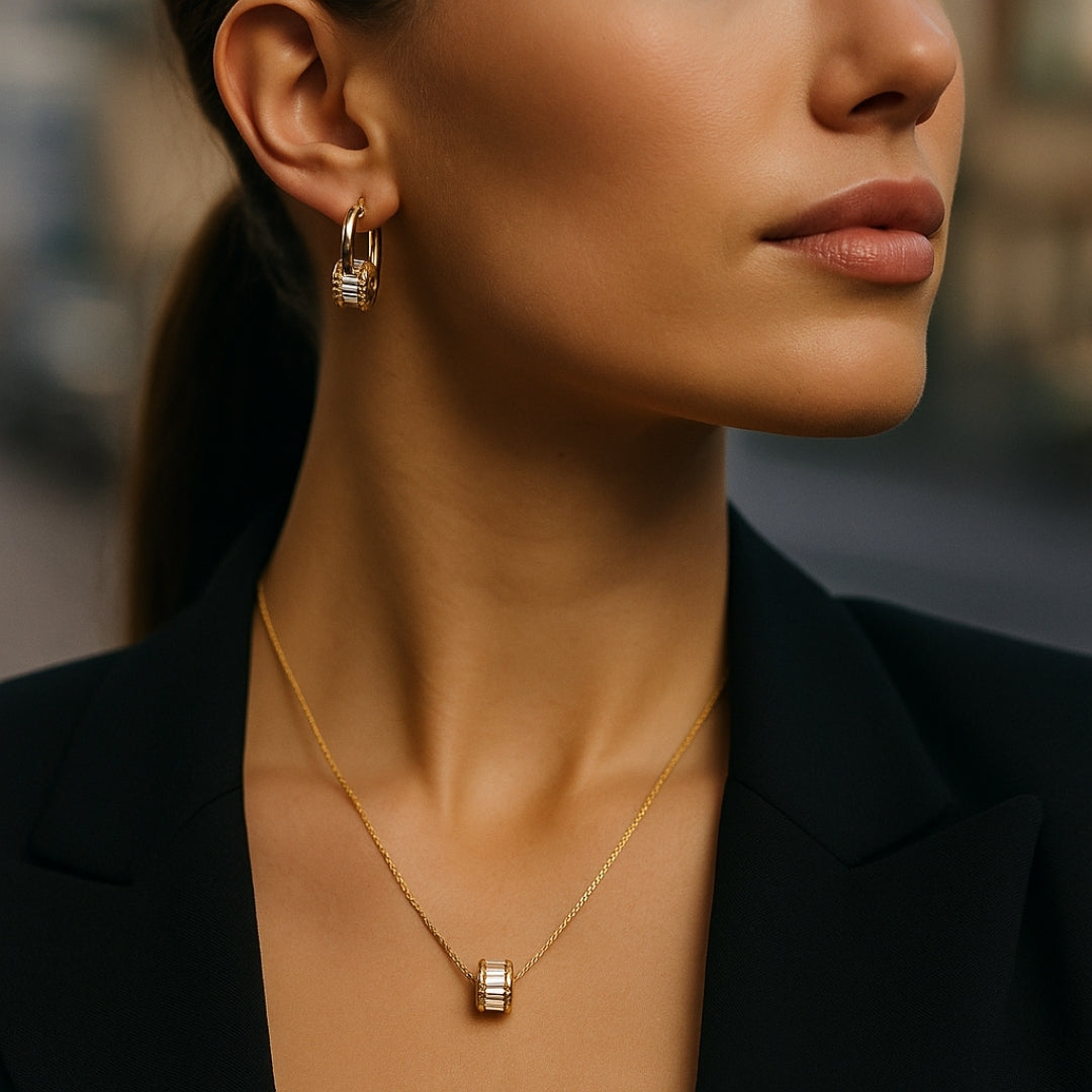 ROCHE DORADO COLLAR Y PENDIENTES CON CIRCONITA